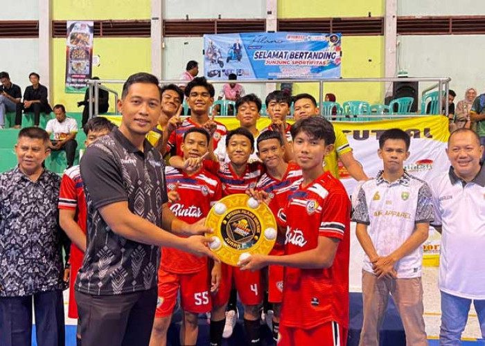  SMAN 1 Manggar Juara KANO CUP FUTSAL 2023, Kalahkan Tim SMA 1 Damar di Final 