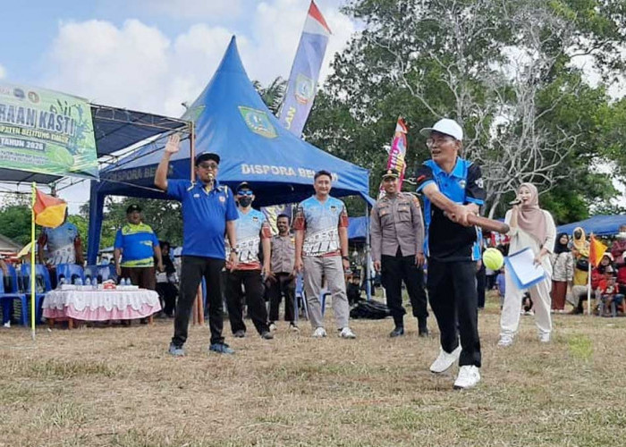 22 Tim Berlaga di Turnamen Kasti Putri Open HUT RI ke-81 Beltim, Gantung Jadi Tuan Rumah