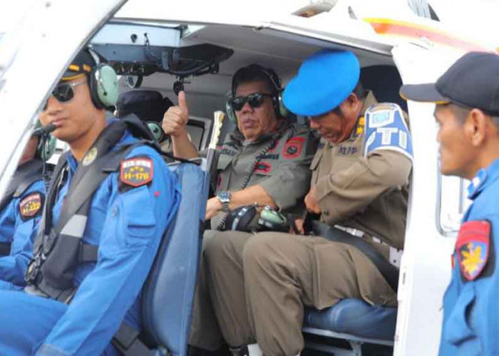 Gubernur Babel Naik Helikopter Tinjau Desa Terpencil, Pastikan Program Pembangunan Tepat Sasaran