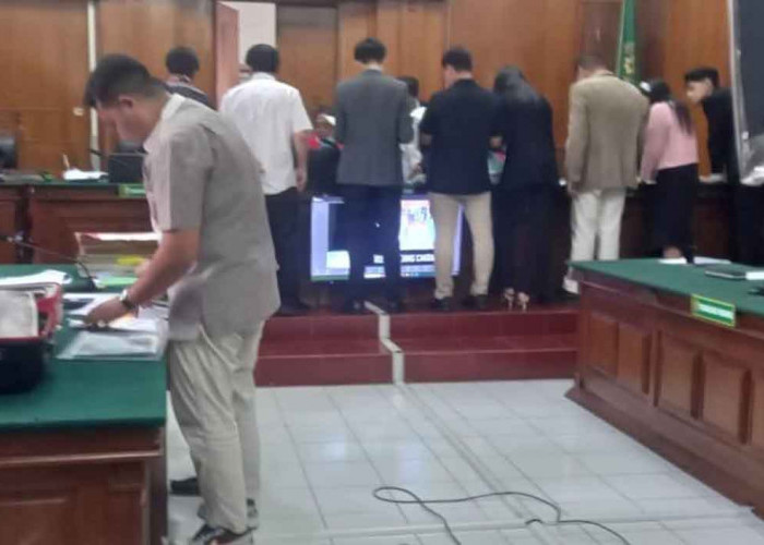 Gugat Jawa Pos, Nany Widjaja dan Dahlan Iskan Serahkan Puluhan Bukti Baru di PN Surabaya