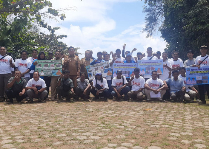 Bupati Beltim Serahkan Bantuan Perikanan 2025, Wujudkan Nelayan Mandiri dan Sejahtera