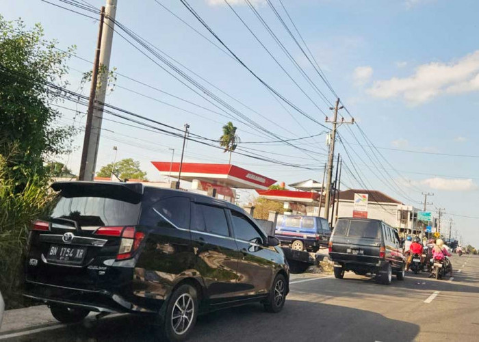 Antrean BBM di SPBU Belitung Tak Kunjung Usai, DPRD Punya Solusi Ini