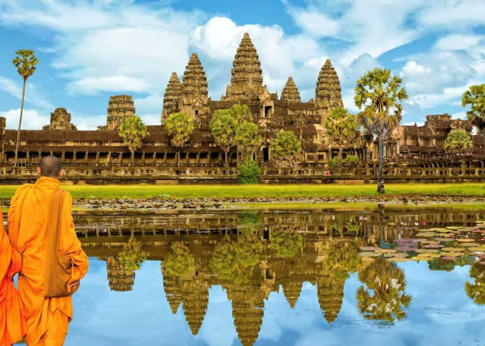 10 of The Best Tourist Attractions Around The World