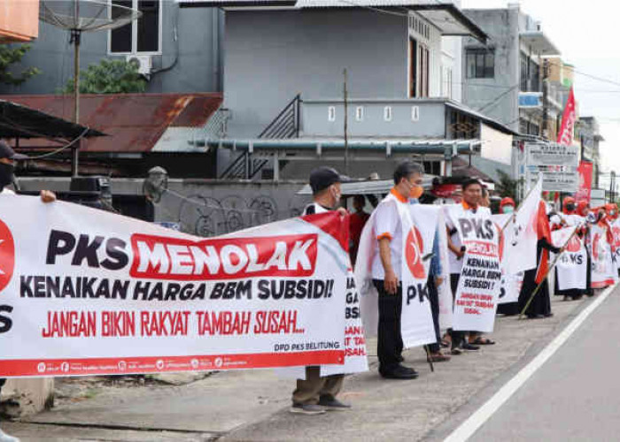 PKS Belitung Tolak Kenaikan Harga BBM Bersubsidi, Aksi Damai Flash Mob Serentak di Wilayah Babel