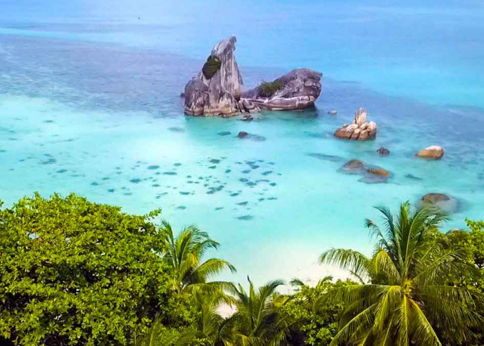5 Paket Wisata Belitung Hemat September 2025, Mumpung Tiket Pesawat Lagi Murah