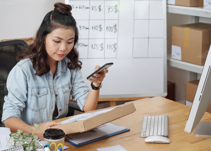 5 Ide Bisnis Tanpa Harus Resign Kerja di 2026, Pelan-Pelan Bangun Penghasilan Tambahan