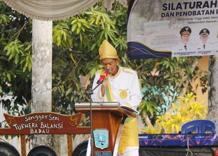 Raja Badau XII Dinobatkan, Pemkab Belitung Dorong Pelestarian Warisan Leluhur