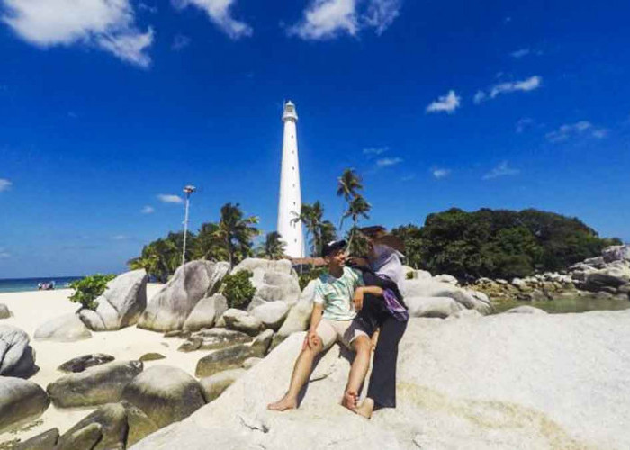 Paket Wisata Belitung Hemat 2D1N 2025: Liburan Singkat Murah & Tak Terlupakan