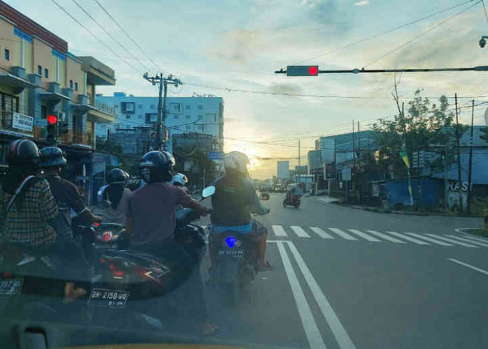 Satlantas Polres Belitung Uji Coba Jalan Dua Arah Simpang Rahat, Mobil Boleh Langsung ke Bundaran Satam