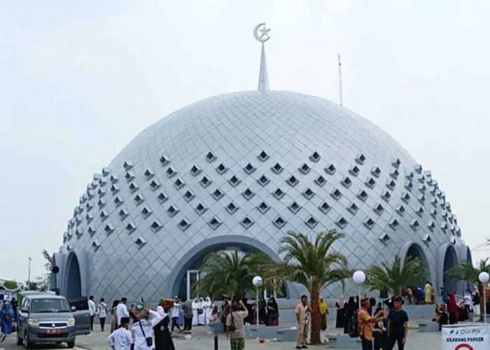 Masjid Kubah Timah Terbesar di ASEAN Jadi Ikon Kota Pangkalpinang