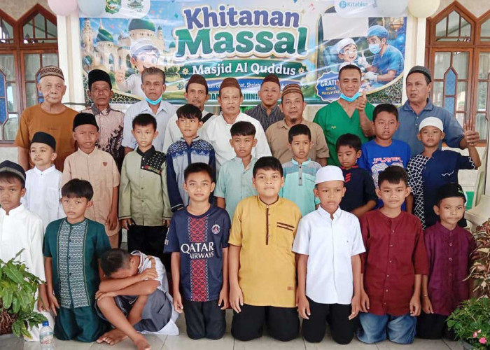 Sunatan Massal Gratis PKK dan Baznas Belitung Diserbu Warga, Kuota 50 Anak Langsung Penuh