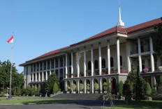 Top 10 Kampus Terbaik Indonesia Versi QS 2026, UI Kena Salip