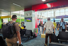 10 Penerbangan Bandara Pangkalpinang - Jakarta Dibatalkan, Dampak Erupsi Anak Krakatau