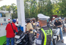 Satlantas Polres Belitung Perketat Pengamanan di SPBU Air Merbau, Arus Lalu Lintas Tetap Lancar